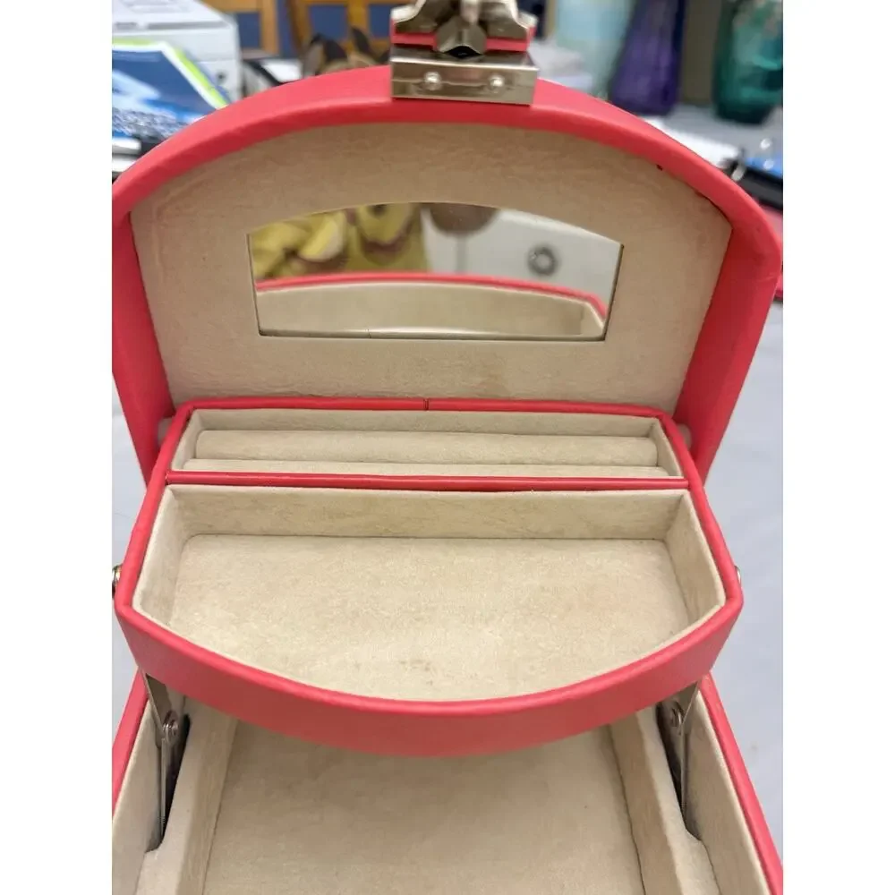 Morelle & Co. Laura Red Leather 3-Tier Jewelry Box With Mirror